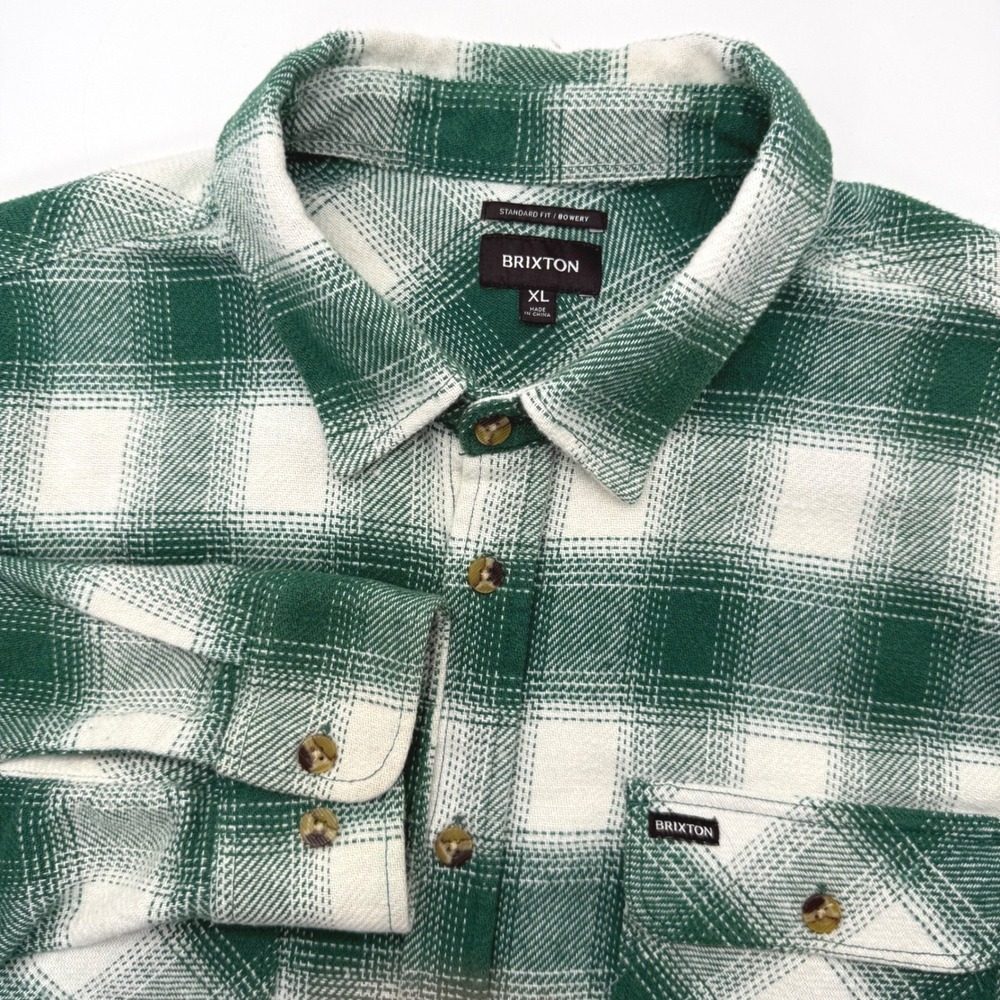 Brixton Bowery Flannel Shirt Mens XL Green White Plaid Standard Fit Long Sleeve